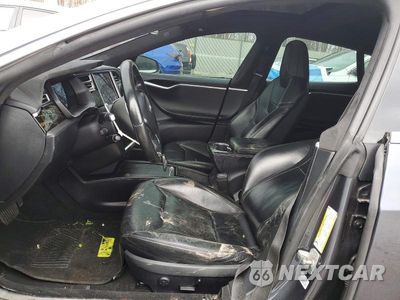 Zdjęcie 7 z 12 samochodu: 2016 TESLA MODEL S VIN:5YJSA1E29GF155373 - miniatura