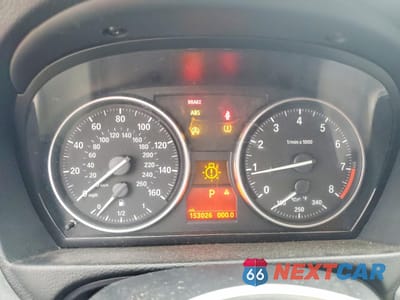 Zdjęcie 9 z 12 samochodu: 2010 BMW 335 I VIN:WBAWB7C53AP048182 - miniatura