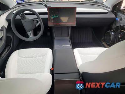 Zdjęcie 8 z 12 samochodu: 2025 TESLA MODEL 3 VIN:5YJ3E1EA5SF083242 - miniatura