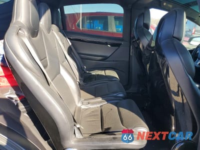 Zdjęcie 10 z 12 samochodu: 2016 TESLA MODEL X VIN:5YJXCAE27GF016861 - miniatura