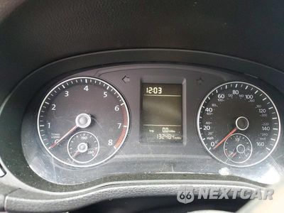 Zdjęcie 9 z 12 samochodu: 2012 VOLKSWAGEN PASSAT S VIN:1VWAP7A37CC073206 - miniatura