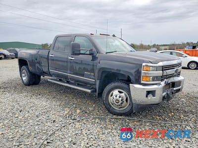 Czwarte zdjęcie samochodu z boku: 2015 CHEVROLET SILVERADO K3500 LTZ VIN:1GC4K0C85FF193314 - miniatura