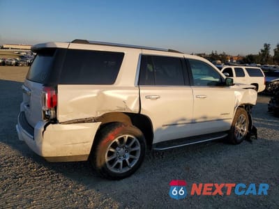 Trzecie zdjęcie samochodu z tyłu: 2018 GMC YUKON DENALI VIN:1GKS2CKJ6JR193850 - miniatura