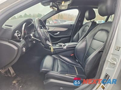 Zdjęcie 7 z 11 samochodu: 2016 MERCEDES-BENZ C 300 4MATIC VIN:55SWF4KB0GU147427 - miniatura