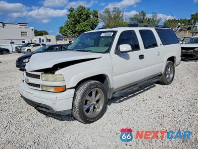 2003 CHEVROLET SUBURBAN K1500 3GNFK16Z13G322475 - główne zdjęcie licytacji z USA - miniatura