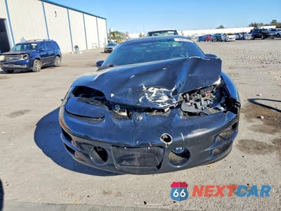 Piąte zdjęcie samochodu w środku: 2000 PONTIAC FIREBIRD FORMULA VIN:2G2FV22G0Y2149766 - miniatura