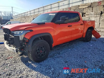 2022 TOYOTA TUNDRA CREWMAX LIMITED 5TFPC5DB4NX013203 - główne zdjęcie licytacji z USA - miniatura