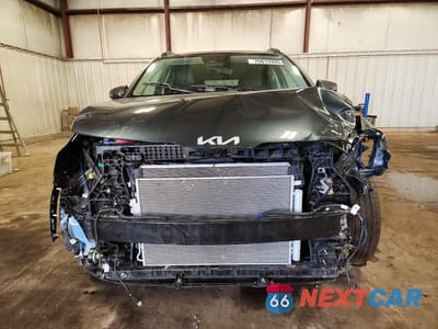 Piąte zdjęcie samochodu w środku: 2025 KIA SPORTAGE EX VIN:5XYK33DF3SG243721 - miniatura