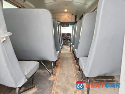 Zdjęcie 10 z 13 samochodu: 2012 THOMAS MINOTOUR G3500 - SCHOOL BUS VIN:1GB0G2BA5C1192984 - miniatura