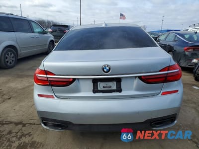 Zdjęcie 6 z 12 samochodu: 2019 BMW 740 I VIN:WBA7E2C56KB217513 - miniatura