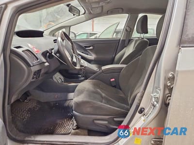 Zdjęcie 7 z 12 samochodu: 2011 TOYOTA PRIUS VIN:JTDKN3DU0B0285259 - miniatura