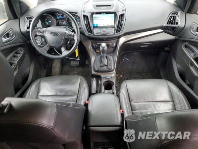 Zdjęcie 8 z 11 samochodu: 2016 FORD ESCAPE SE VIN:1FMCU9GX3GUB69680 - miniatura
