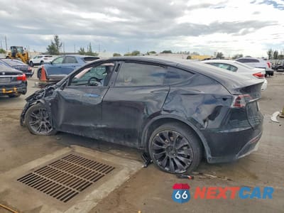 Drugie zdjęcie samochodu z przodu: 2024 TESLA MODEL Y VIN:7SAYGDED6RF206541 - miniatura