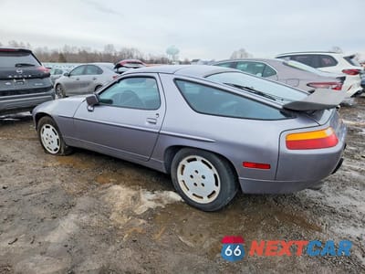 Drugie zdjęcie samochodu z przodu: 1988 PORSCHE 928 S-4 VIN:WP0JB0928JS860494 - miniatura
