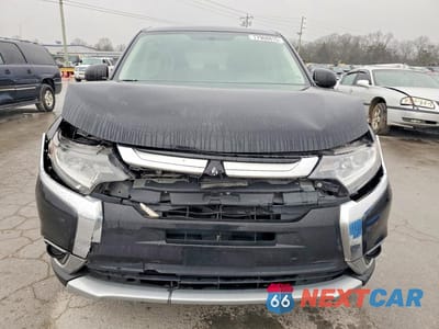 Piąte zdjęcie samochodu w środku: 2017 MITSUBISHI OUTLANDER ES VIN:JA4AD2A34HZ030195 - miniatura