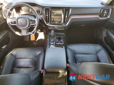 Zdjęcie 8 z 11 samochodu: 2021 VOLVO S60 T8 RECHARGE R-DESIGN VIN:7JRBR0FZ6MG122994 - miniatura