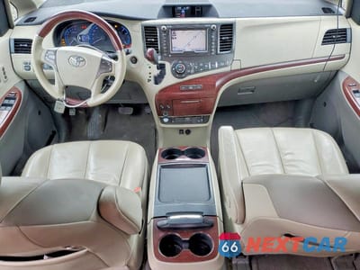 Zdjęcie 8 z 14 samochodu: 2011 TOYOTA SIENNA XLE VIN:5TDDK3DC8BS023818 - miniatura