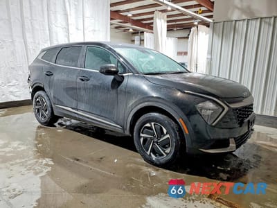 Czwarte zdjęcie samochodu z boku: 2023 KIA SPORTAGE LX VIN:KNDPUCAG4P7075821 - miniatura