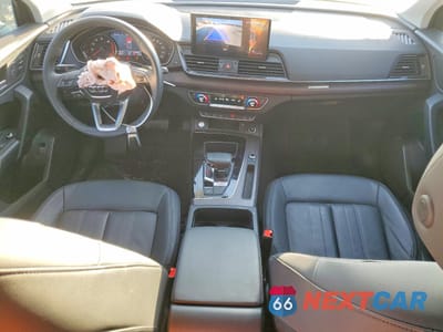 Zdjęcie 8 z 13 samochodu: 2021 AUDI Q5 PREMIUM VIN:WA1AAAFY3M2081147 - miniatura