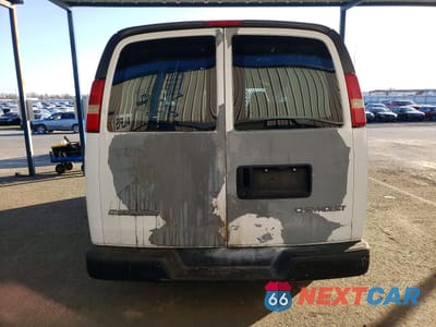 Zdjęcie 6 z 14 samochodu: 2005 CHEVROLET EXPRESS G1500 VIN:1GCFG15X151188675 - miniatura