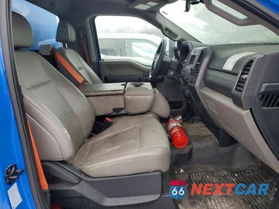 Zdjęcie 11 z 13 samochodu: 2020 FORD F450 SUPER DUTY VIN:1FDUF4GN0LED62406 - miniatura