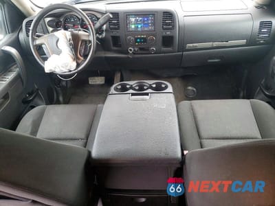 Zdjęcie 8 z 11 samochodu: 2013 GMC SIERRA C1500 SLE VIN:3GTP1VE08DG341438 - miniatura