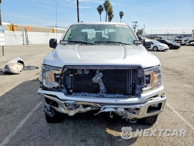 Piąte zdjęcie samochodu w środku: 2018 FORD F150 SUPERCREW VIN:1FTEW1EGXJKE17826 - miniatura
