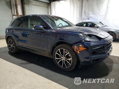 Czwarte zdjęcie samochodu z boku: 2025 PORSCHE CAYENNE VIN:WP1AA2AYXSDA05038 - miniatura