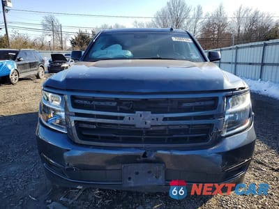 Piąte zdjęcie samochodu w środku: 2019 CHEVROLET TAHOE K1500 PREMIER VIN:1GNSKCKJ4KR183418 - miniatura