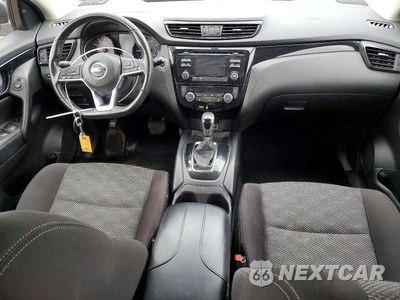 Zdjęcie 8 z 11 samochodu: 2018 NISSAN ROGUE SPORT SV VIN:JN1BJ1CR7JW294519 - miniatura