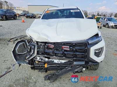 Piąte zdjęcie samochodu w środku: 2024 GMC CANYON ELEVATION VIN:1GTP5BEKXR1217357 - miniatura