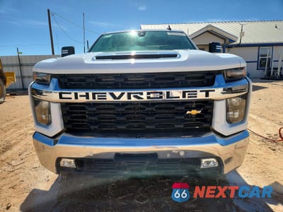 Piąte zdjęcie samochodu w środku: 2022 CHEVROLET SILVERADO K2500 HEAVY DUTY LT VIN:1GC5YNE77NF325153 - miniatura