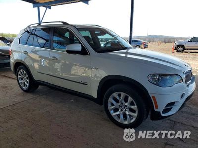 Czwarte zdjęcie samochodu z boku: 2013 BMW X5 XDRIVE35I VIN:5UXZV4C5XD0E04437 - miniatura