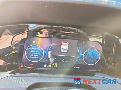 Zdjęcie 9 z 13 samochodu: 2024 VOLKSWAGEN GTI SE VIN:WVW2A7CDXRW199632 - miniatura