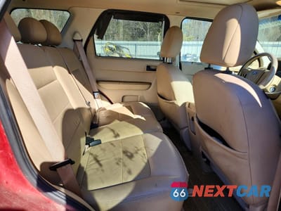 Zdjęcie 10 z 12 samochodu: 2008 FORD ESCAPE XLT VIN:1FMCU03118KB50135 - miniatura
