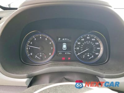 Zdjęcie 9 z 13 samochodu: 2018 HYUNDAI KONA SEL VIN:KM8K22AA3JU067669 - miniatura