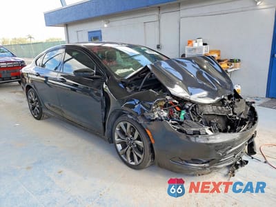 Czwarte zdjęcie samochodu z boku: 2016 CHRYSLER 200 S VIN:1C3CCCBB2GN123689 - miniatura