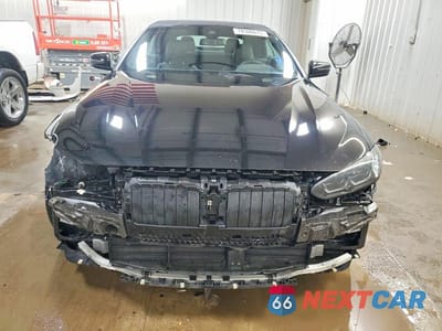 Piąte zdjęcie samochodu w środku: 2022 BMW 430XI VIN:WBA43AT01NCH81207 - miniatura