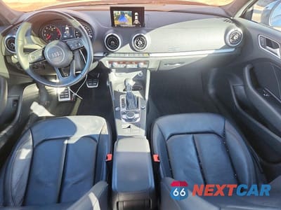Zdjęcie 8 z 12 samochodu: 2018 AUDI A3 PREMIUM VIN:WAUAUGFF9J1006918 - miniatura