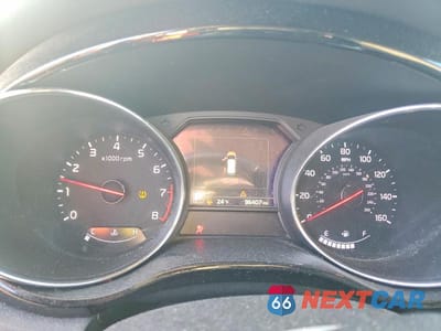Zdjęcie 9 z 12 samochodu: 2016 KIA SEDONA EX VIN:KNDMC5C17G6185150 - miniatura