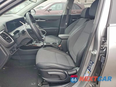 Zdjęcie 7 z 13 samochodu: 2024 KIA SELTOS S VIN:KNDEUCAA9R7607926 - miniatura