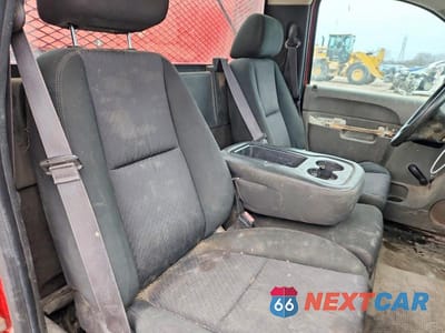 Zdjęcie 11 z 12 samochodu: 2013 GMC SIERRA C2500 HEAVY DUTY VIN:1GT01ZCG4DF243839 - miniatura