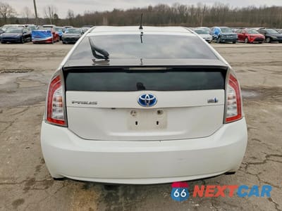 Zdjęcie 6 z 12 samochodu: 2015 TOYOTA PRIUS VIN:JTDKN3DUXF0484616 - miniatura