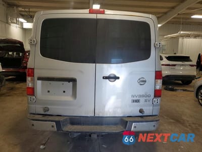 Zdjęcie 6 z 12 samochodu: 2015 NISSAN NV 3500 S VIN:5BZAF0AA2FN851223 - miniatura