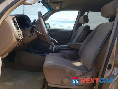 Zdjęcie 7 z 11 samochodu: 2004 TOYOTA TUNDRA DOUBLE CAB SR5 VIN:5TBDT44154S456784 - miniatura