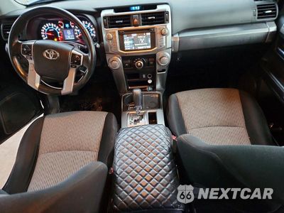 Zdjęcie 8 z 12 samochodu: 2018 TOYOTA 4RUNNER SR5 VIN:JTEZU5JR0J5167125 - miniatura