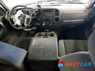 Zdjęcie 8 z 13 samochodu: 2008 CHEVROLET SILVERADO K1500 VIN:2GCEK19J381186912 - miniatura