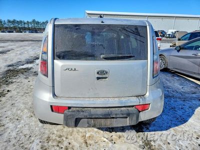 Zdjęcie 6 z 11 samochodu: 2011 KIA SOUL + VIN:KNDJT2A20B7708024 - miniatura