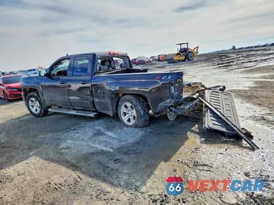 Drugie zdjęcie samochodu z przodu: 2018 CHEVROLET SILVERADO K1500 LT VIN:1GCVKREC6JZ144026 - miniatura