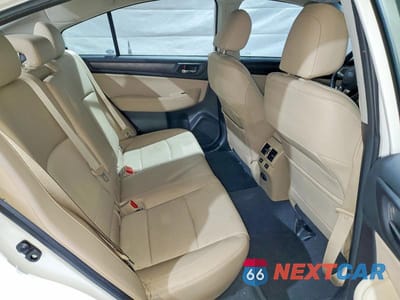 Zdjęcie 10 z 12 samochodu: 2016 SUBARU LEGACY 2.5I LIMITED VIN:4S3BNAL6XG3056004 - miniatura